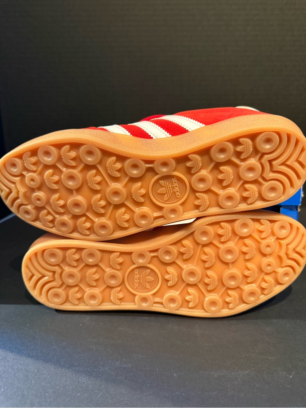 adidas Gazelle Indoor Sneaker in Red and White with Gum Sole 6.5M/7.5W - Picture 5 of 5